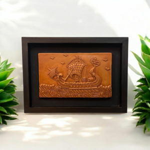 মাটির টেরাকোটা সাম্পান W13″ × L 9.5″ (কাঠের ফ্রেম)